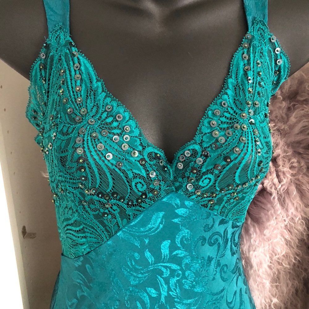 Victoria Secret Slip